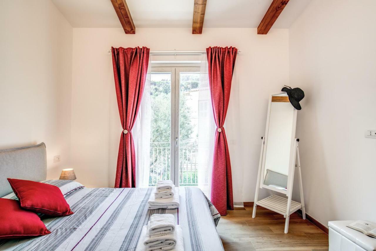 Chez Carme' Apartment Соренто Екстериор снимка