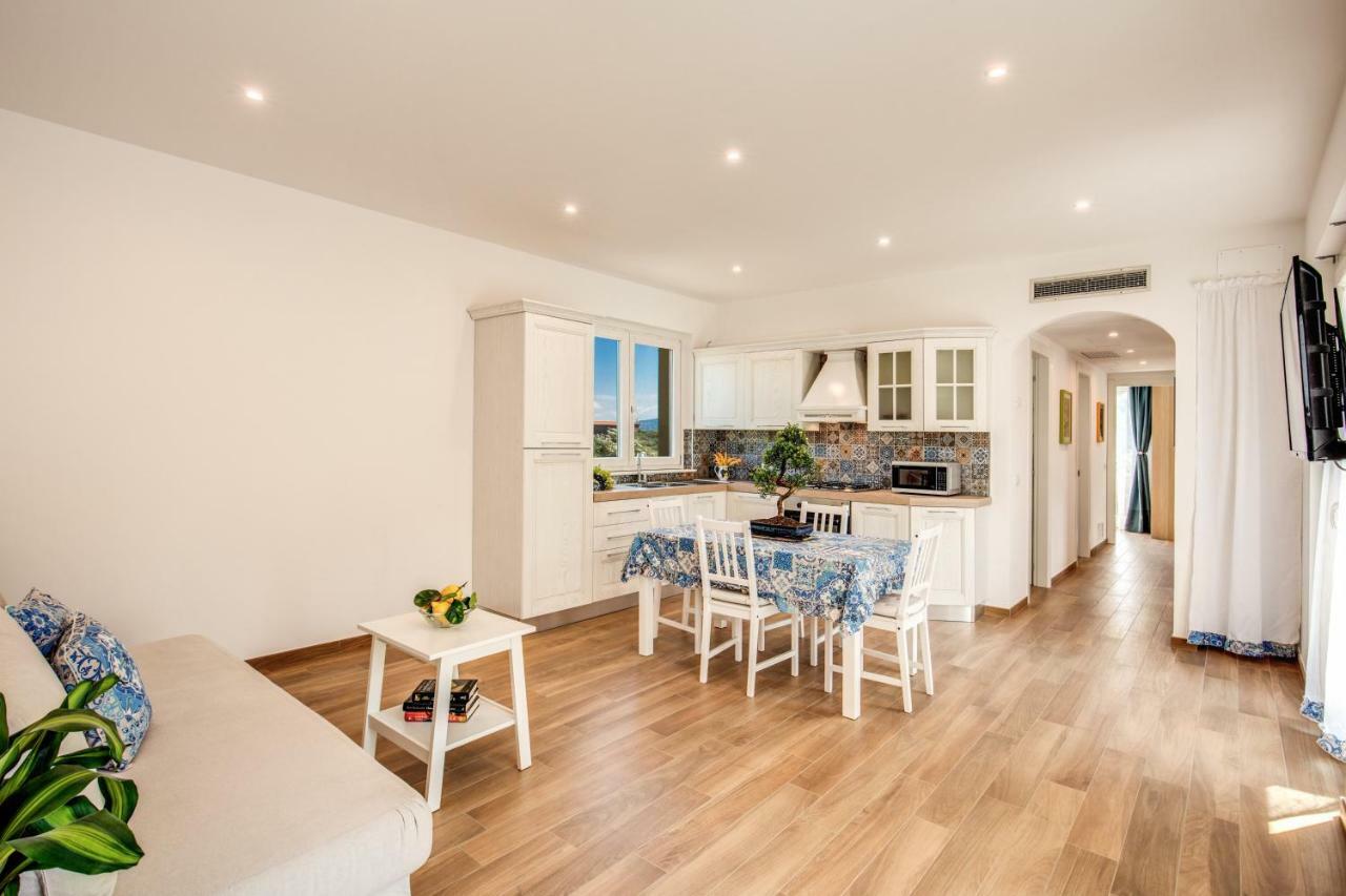 Chez Carme' Apartment Соренто Екстериор снимка